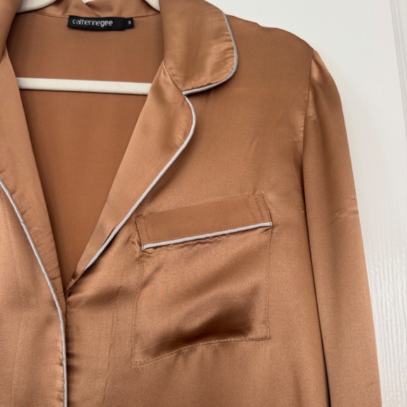 Catherine Gee Silk French Cuff Shirt with White Piping - Picture 3 of 9